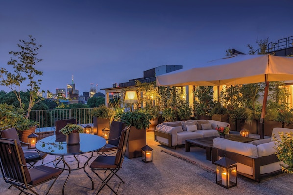 Suite, 1 Schlafzimmer, Nichtraucher, Kamin | Terrasse/Patio