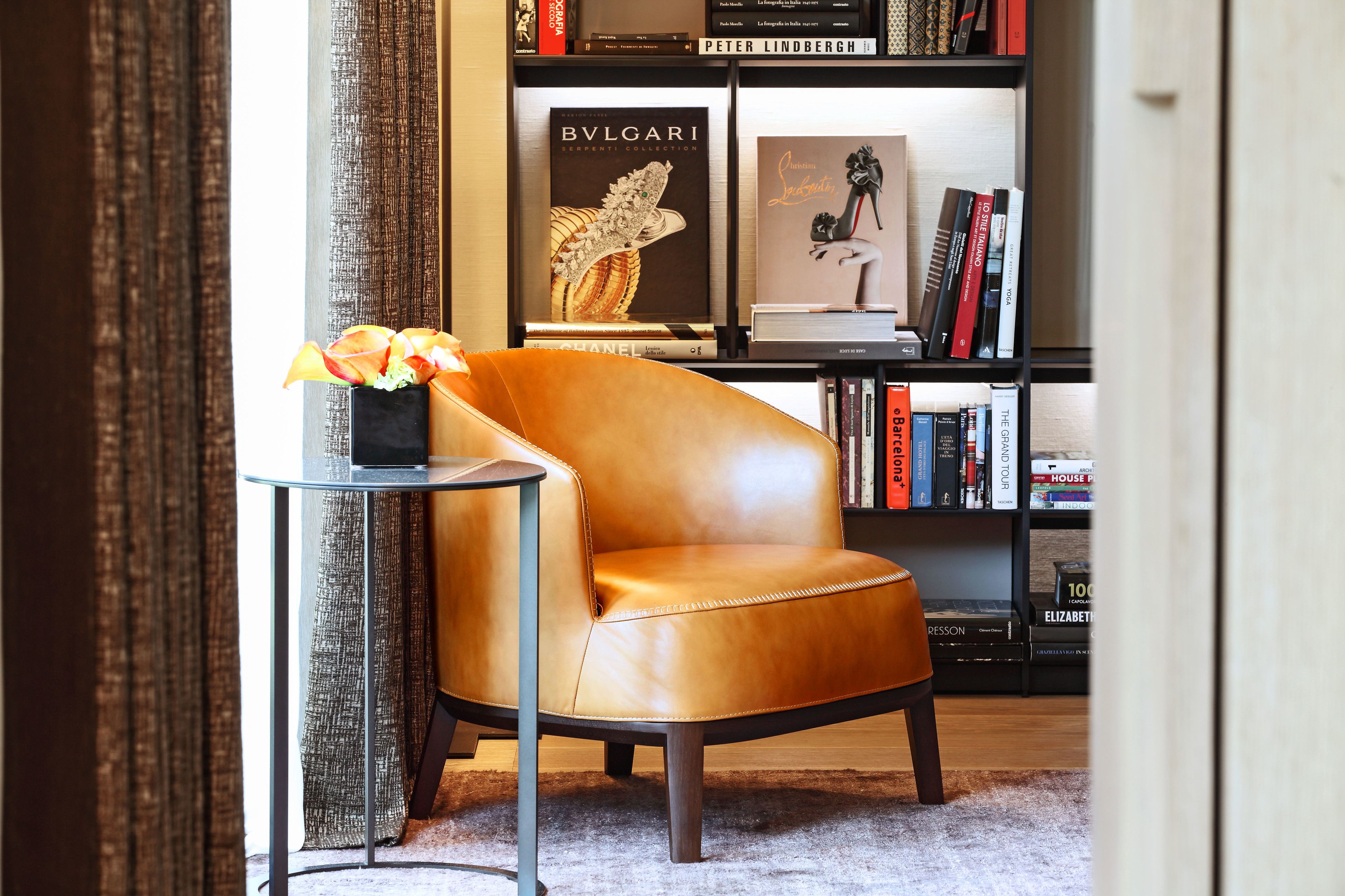 1 bedroom, premium bedding, down duvets, minibar