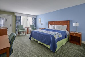 Habitación Premium, 1 cama King size | Escritorio, cortinas blackout y tabla de planchar con plancha 