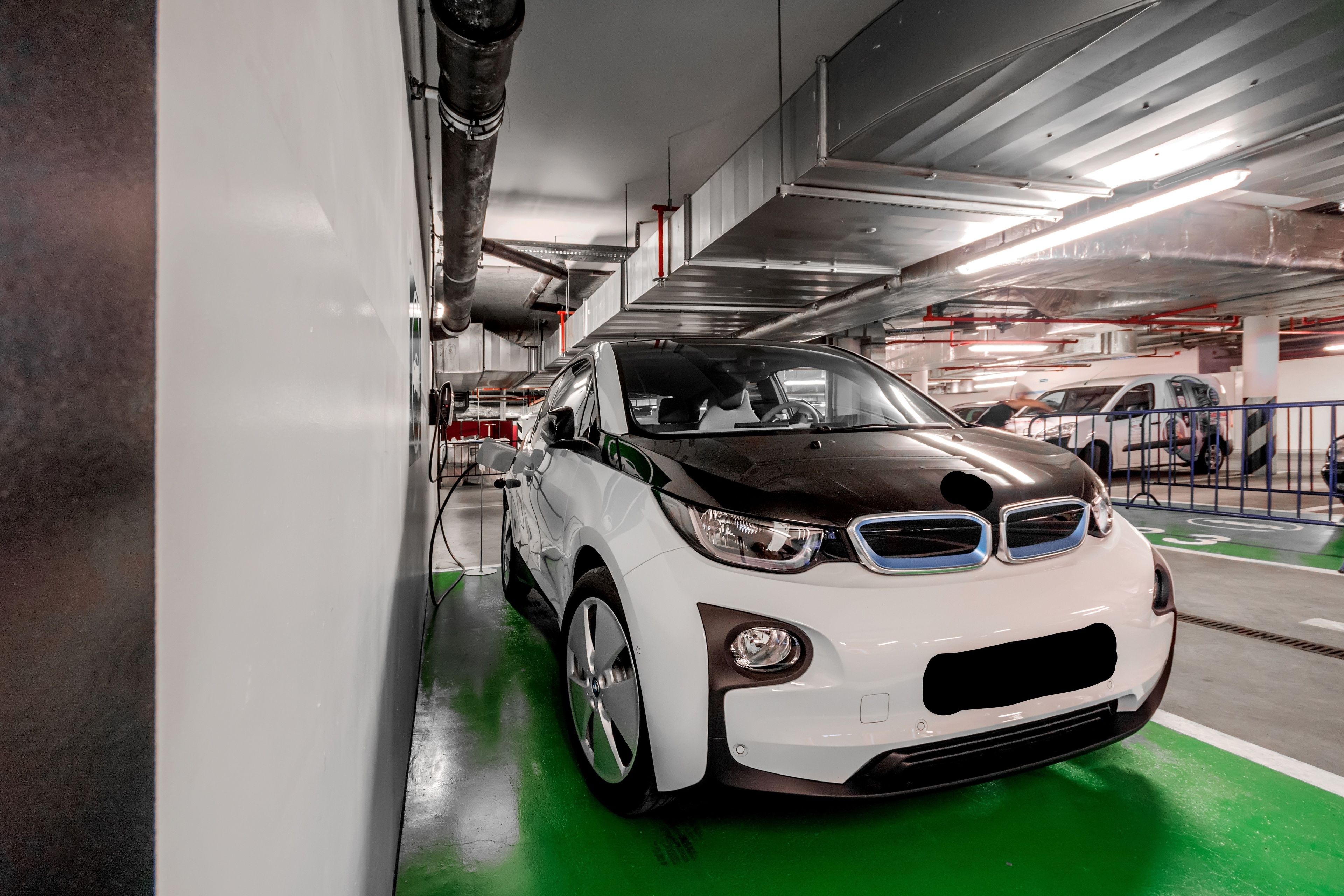 self-parking (surcharge) 125 per night