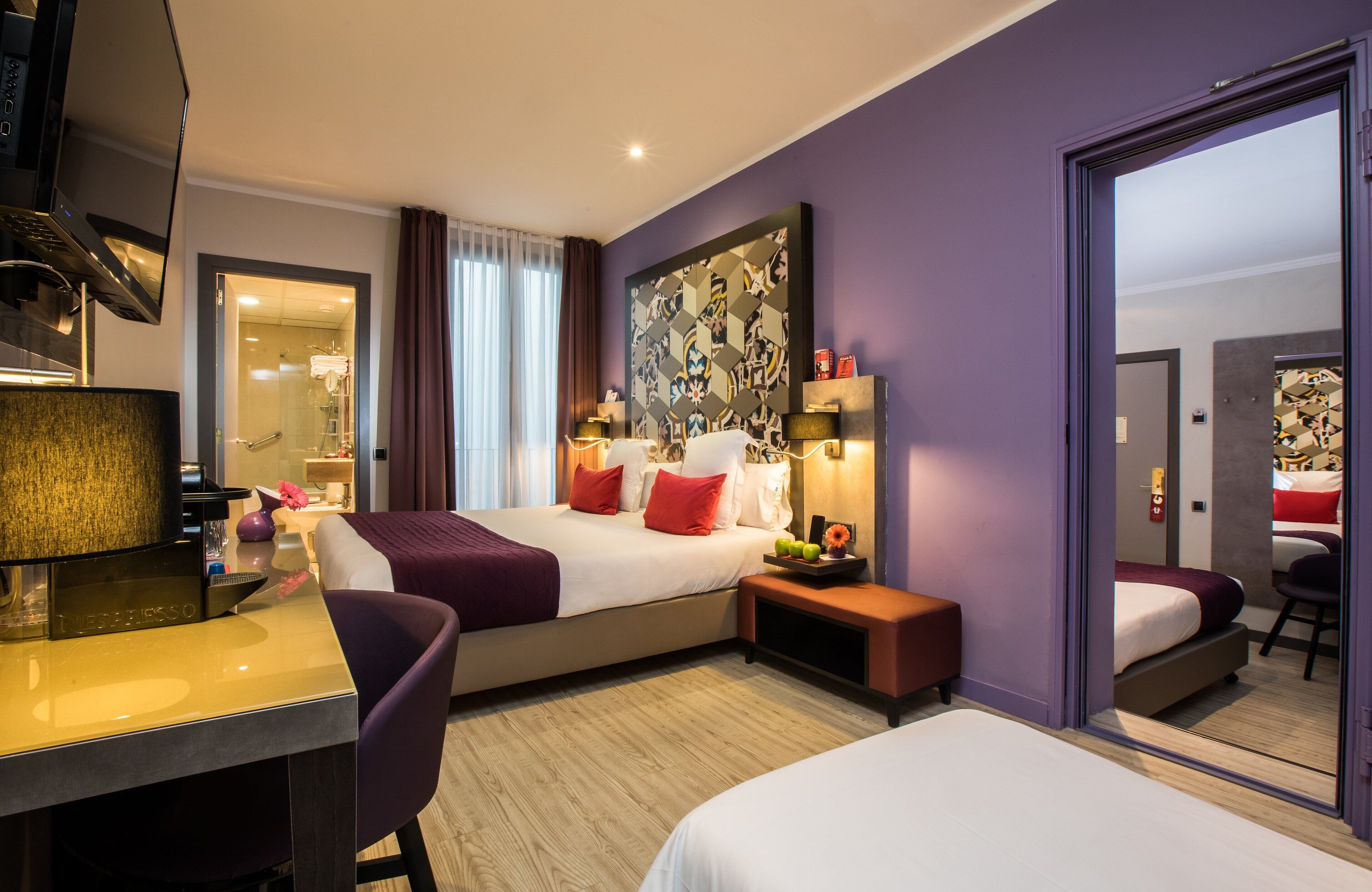 Chambre Familiale | Coffres-forts dans les chambres, bureau, chambres insonorisées