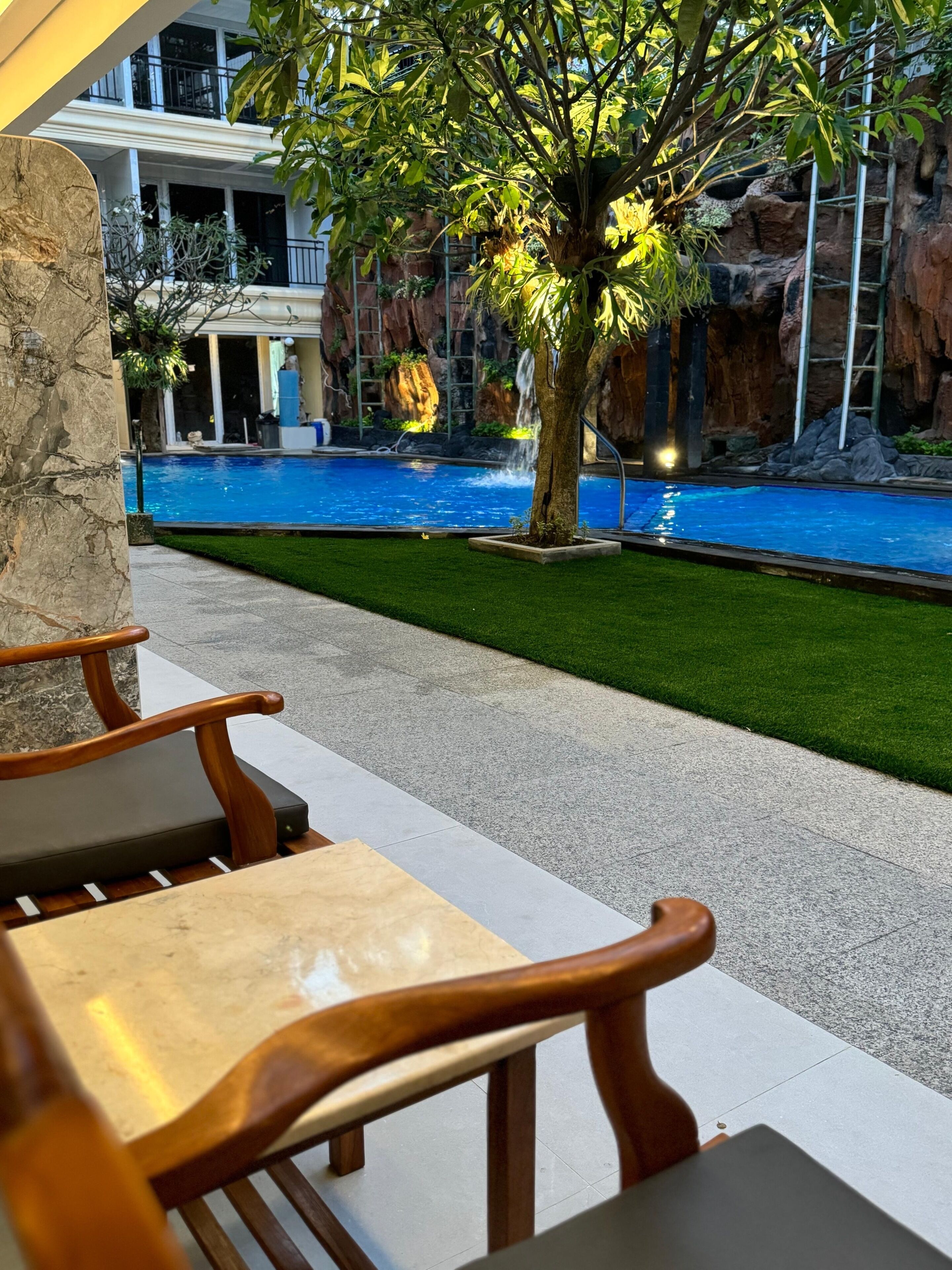 Pool