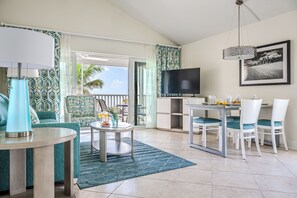 セーフティボックス (室内)、遮光カーテン、アイロン / アイロン台、ベビーベッド