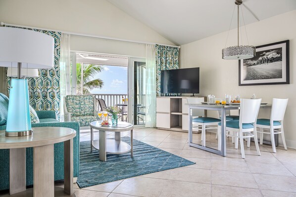 Caja de seguridad en la habitación y cortinas blackout