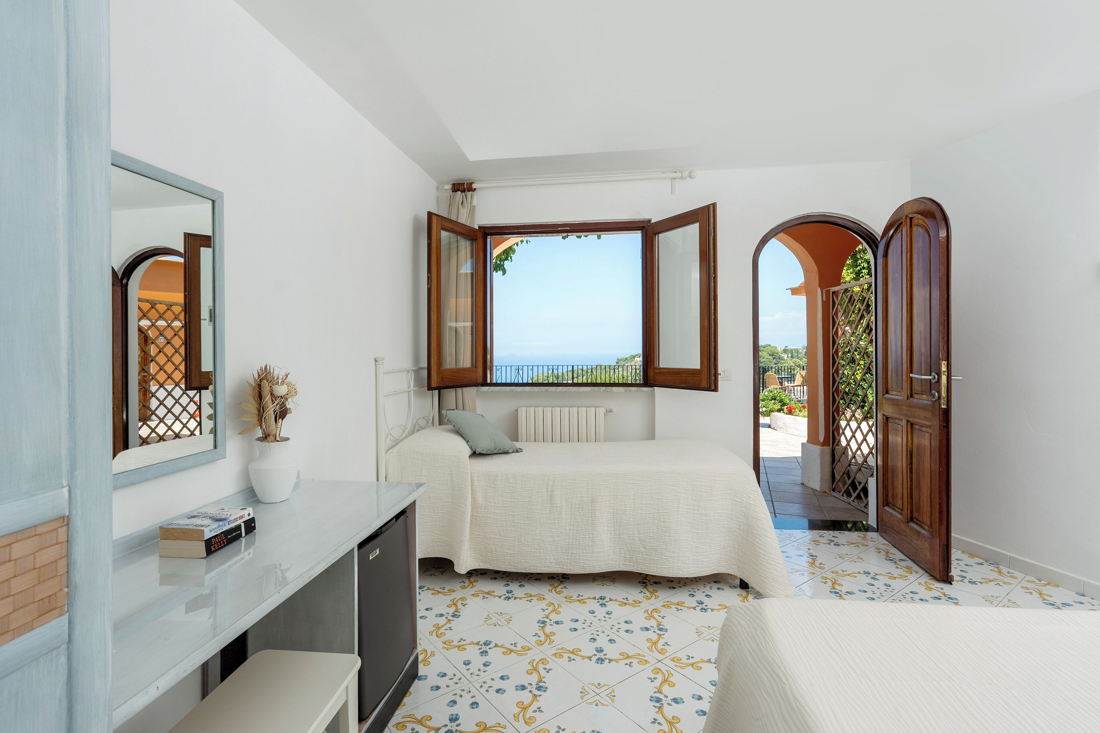 standard triple room, sea view | 1 bedroom, minibar, in-room safe, desk