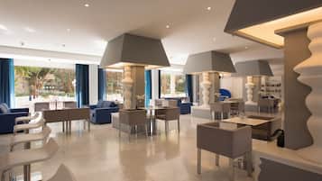 Lounge dans le hall