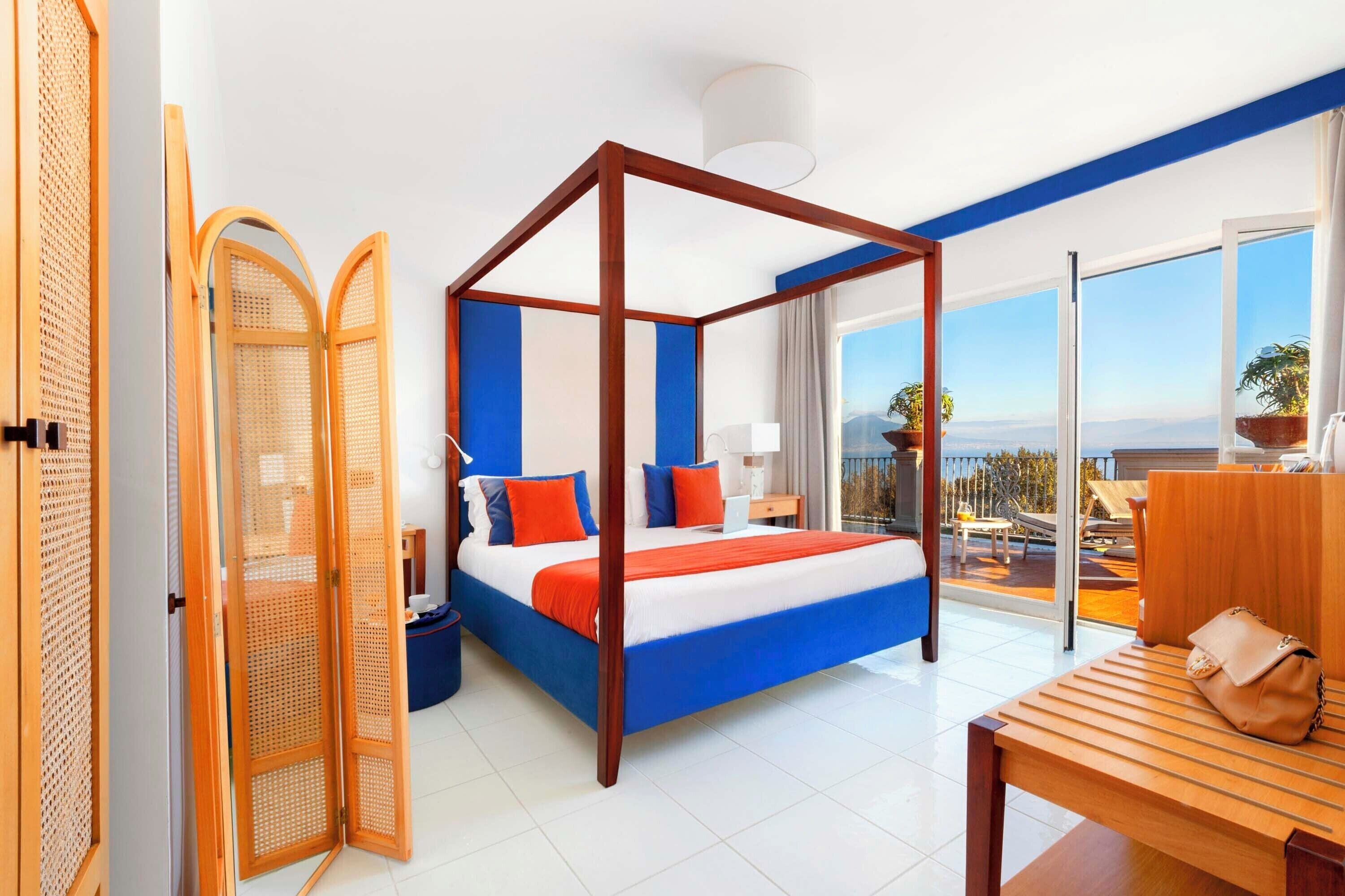 Chambre Double Supérieure, vue mer, dans les dépendances