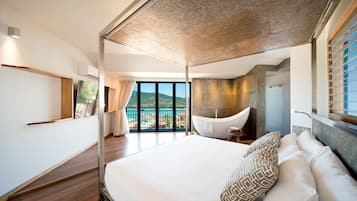 In-room safe, individually furnished, desk, laptop workspace