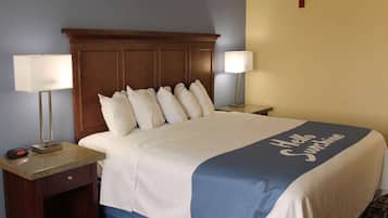Habitación, 1 cama King size, con acceso para personas discapacitadas, para no fumadores | Camas con pillow-top, caja de seguridad en la habitación y escritorio