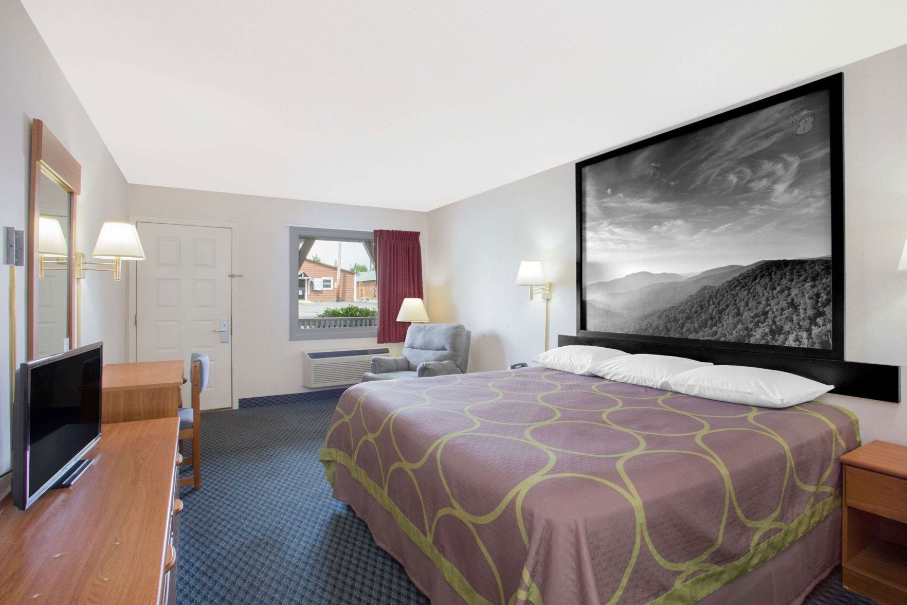 Free cribs/infant beds, rollaway beds, free WiFi, bed sheets