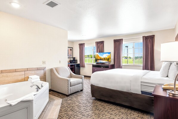 Suite, 1 King Bed, Whirlpool Tub, Non Smoking