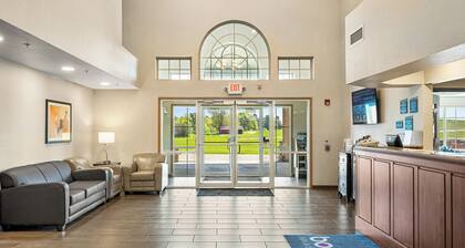 Boarders Inn & Suites by Cobblestone Hotels - Shawano