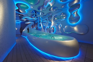 Behandlungsräume für Paare, Sauna, Whirlpool, Türkisches Bad/Hamam