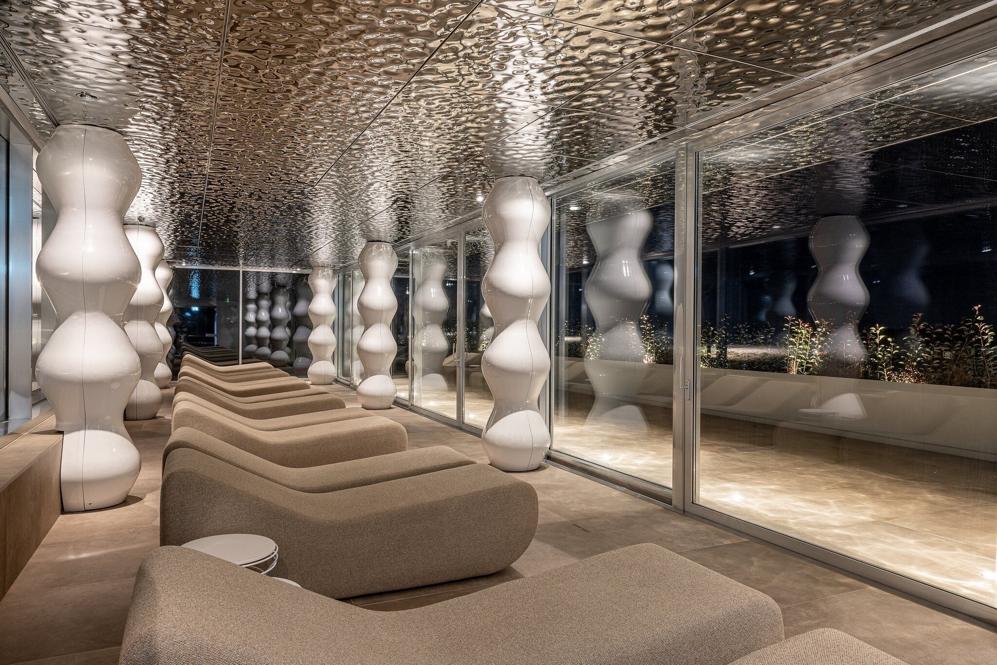 Espace de soins pour les couples, sauna, bain à remous, hammam