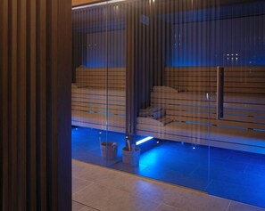 Behandlungsräume für Paare, Sauna, Whirlpool, Türkisches Bad/Hamam