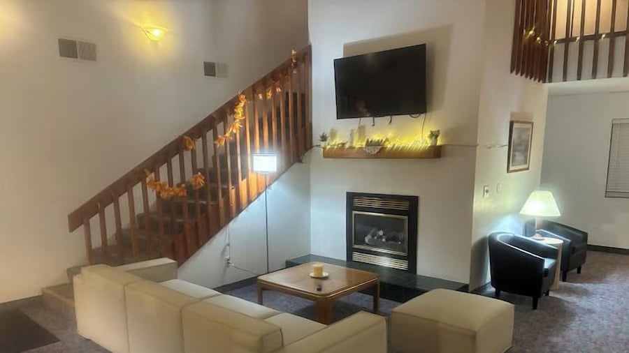 Americas Best Value Inn & Suites Clear Lake