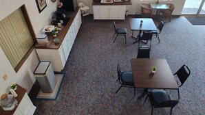 Unclassified image, 3 of 54, button - Americas Best Value Inn & Suites Clear Lake (Clear Lake)
