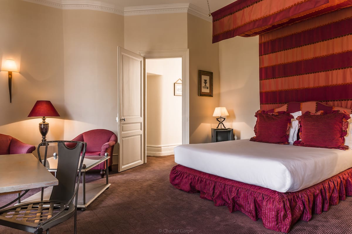 In-room safe, blackout drapes, iron/ironing board (on request)