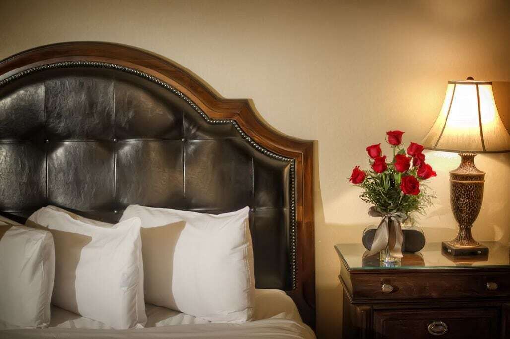 Premium bedding, in-room safe, desk, laptop workspace