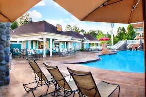 4 piscines extérieures