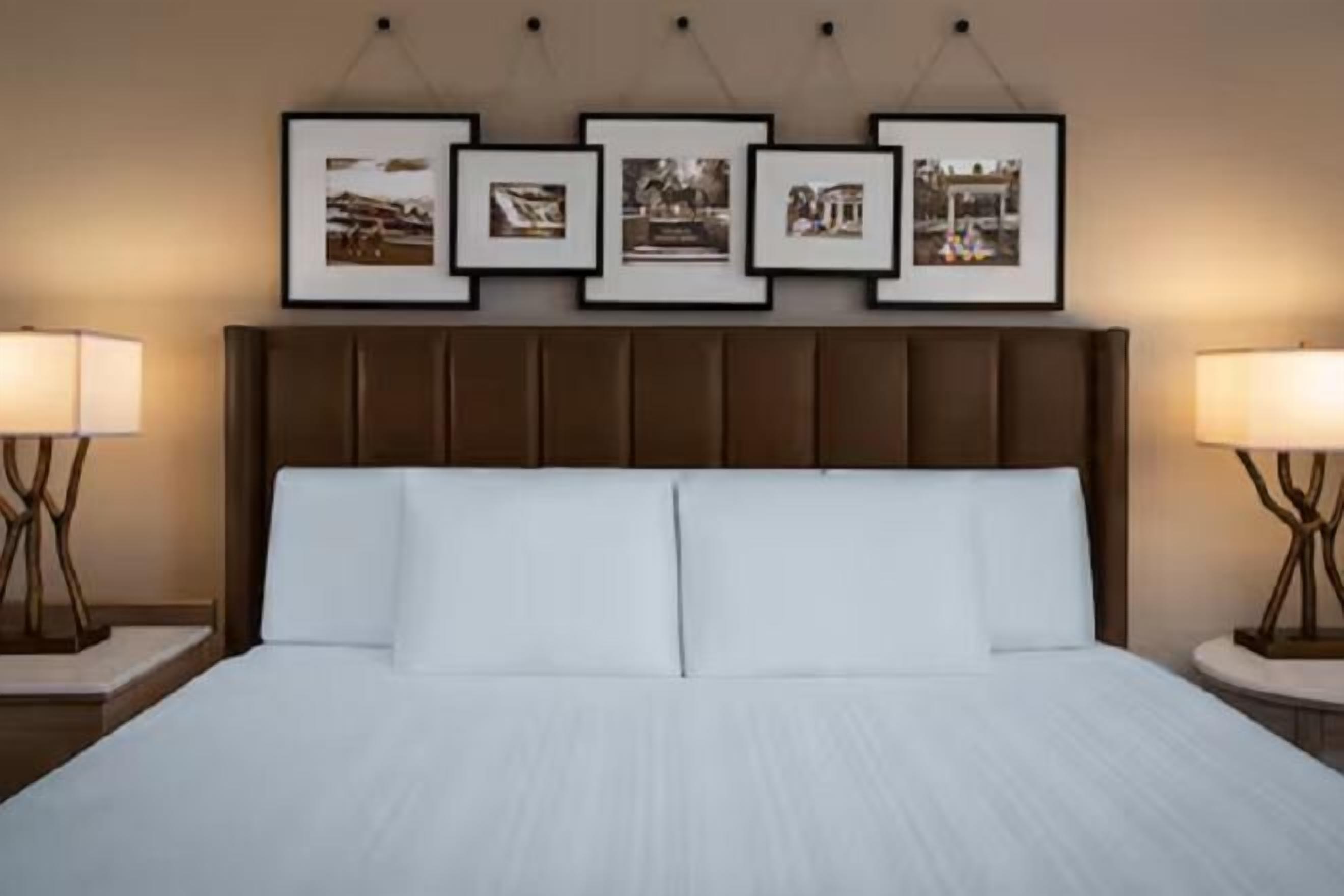 Literie hypoallergénique, coffres-forts dans les chambres, bureau