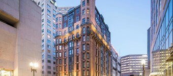 Courtyard by Marriott Boston Copley Square