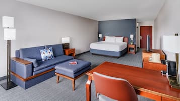 Premium bedding, in-room safe, desk, soundproofing