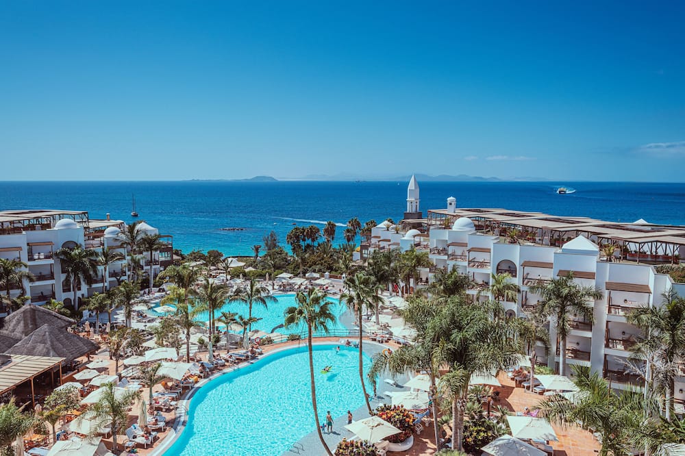 Princesa Yaiza Suite Hotel Resort