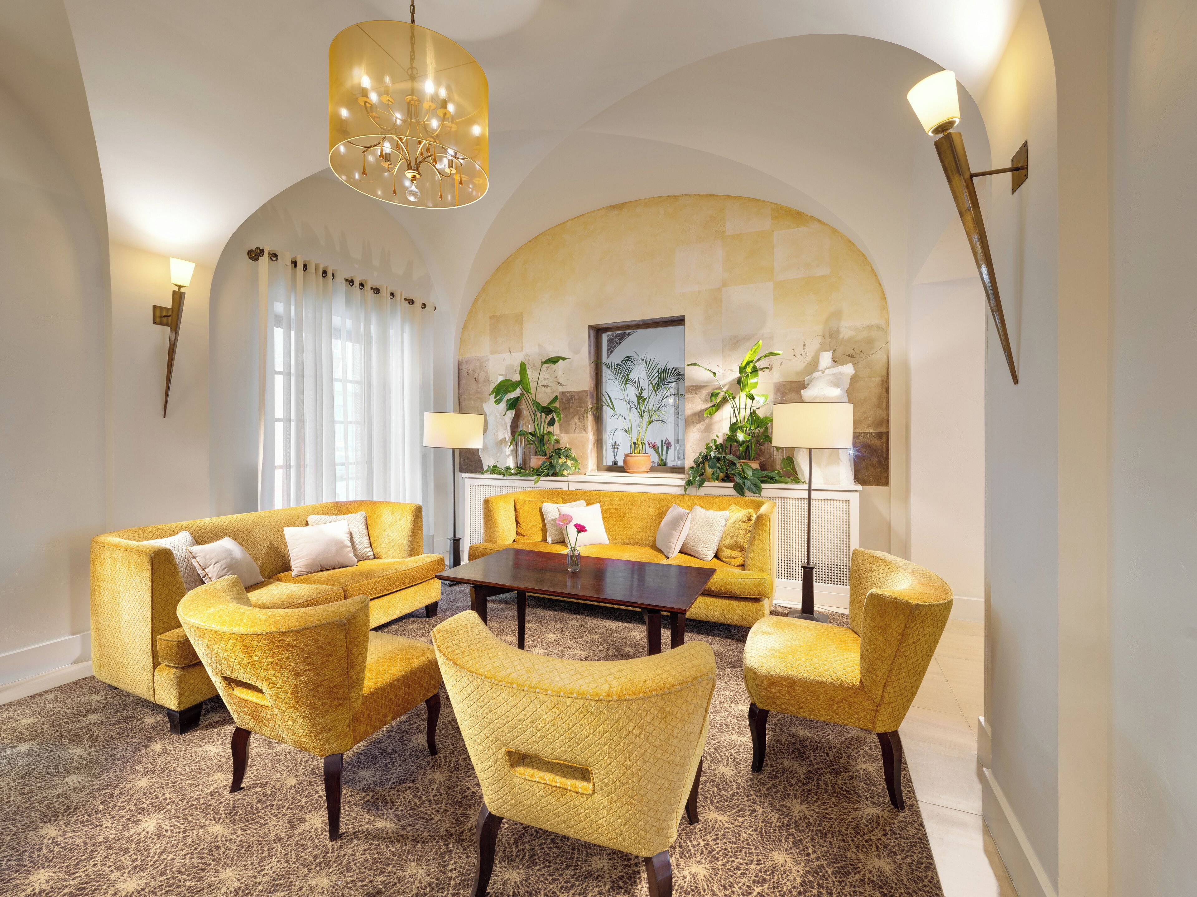 Coin salon dans le hall