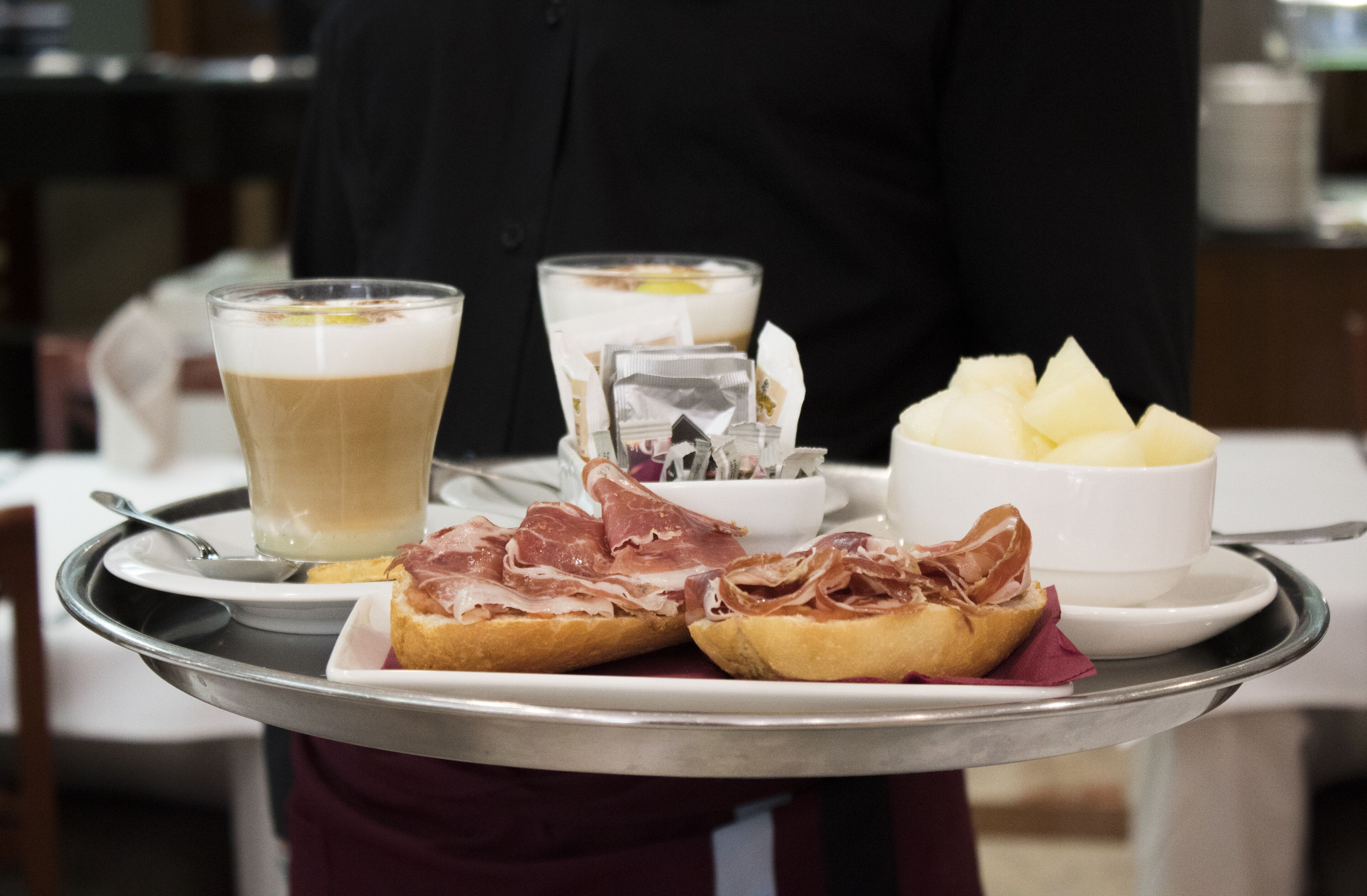 breakfast and dinner served