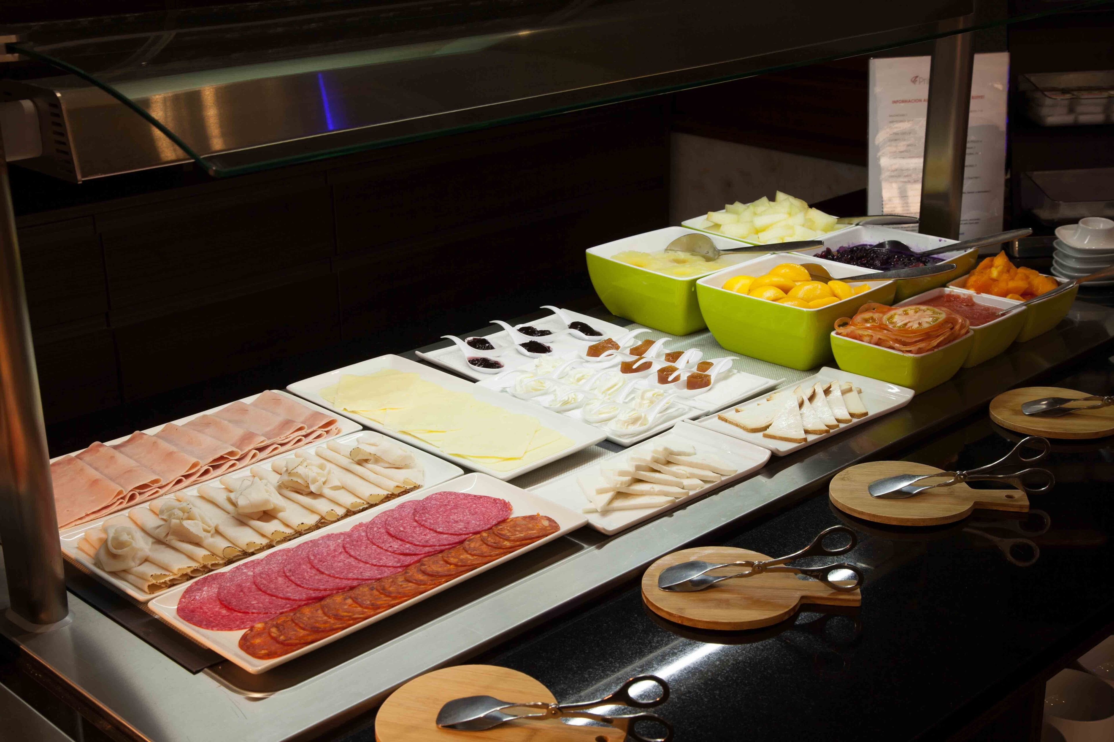 daily continental breakfast (eur 12 per person)