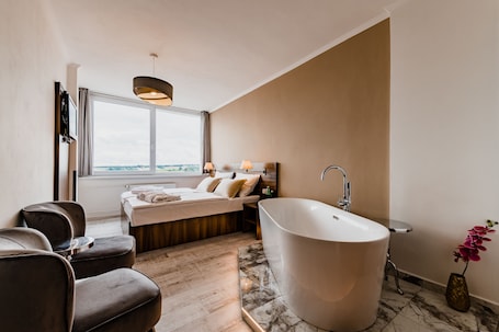 Artículos de tocador gratuitos, secador de pelo, toallas. Hotel Palcát Congress & Wellness Hotel