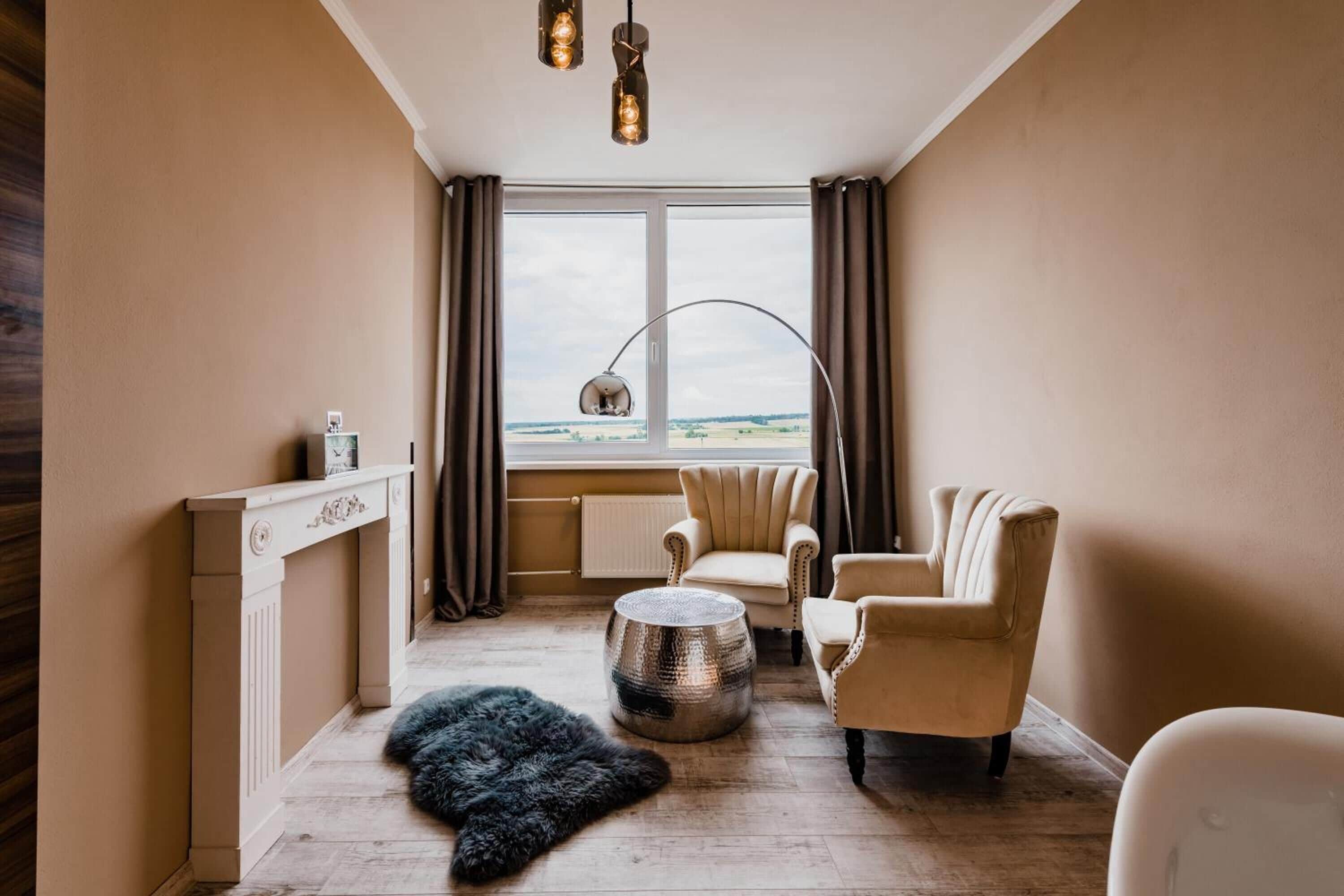 Superior Double Room, 1 Bedroom, Bathtub, City View | Desk, blackout drapes, iron/ironing board, free WiFi