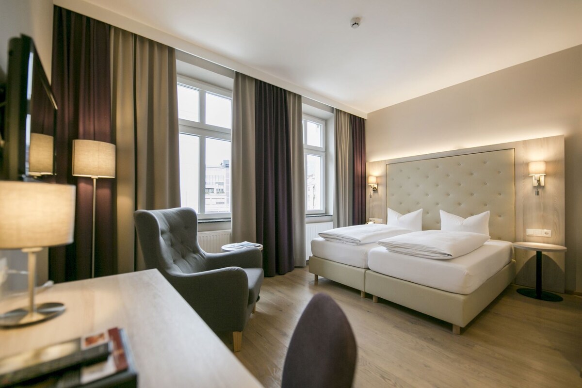 In-room safe, desk, soundproofing, iron/ironing board (on request)