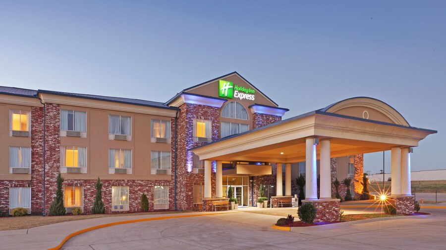 Holiday Inn Express Hotel & Suites Mountain Home by IHG