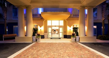 Holiday Inn Express Hotel and Suites Arcadia by IHG