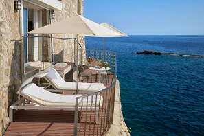 Suite Rêve du Parc, vue mer | Terrace/patio - Hôtel Cap-Estel (Èze)