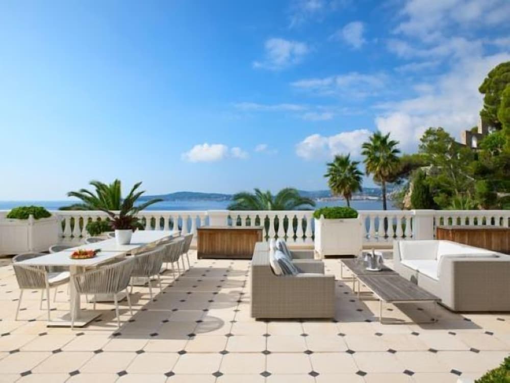 Hôtel Cap-Estel by null