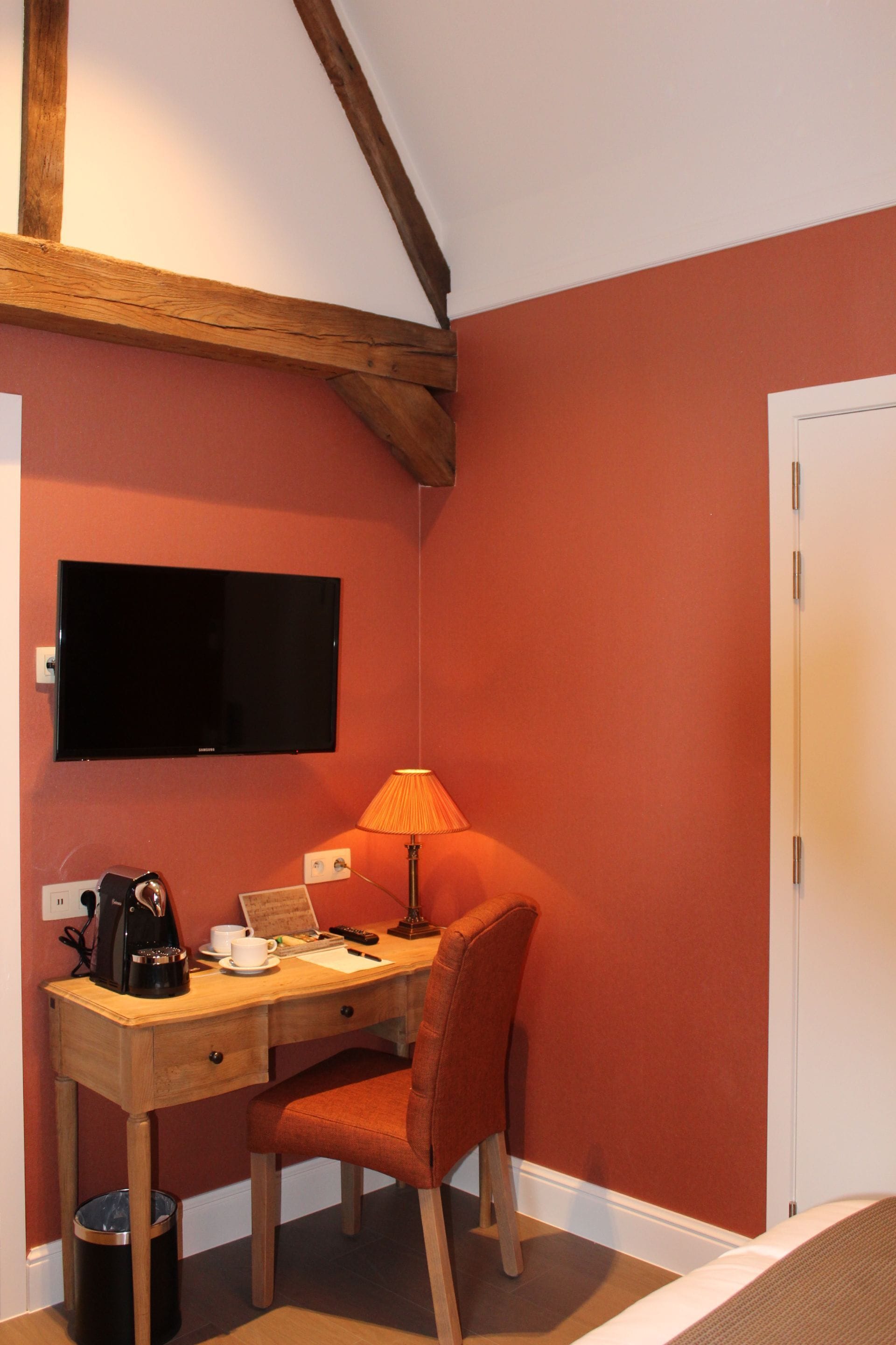 classic room | 1 bedroom, premium bedding, minibar, in-room safe