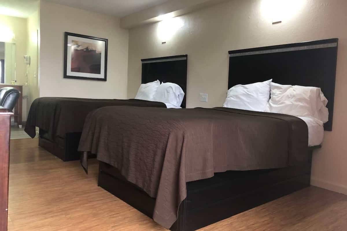 2 Double Beds, Non Smoking, Refrigerator & Microwave