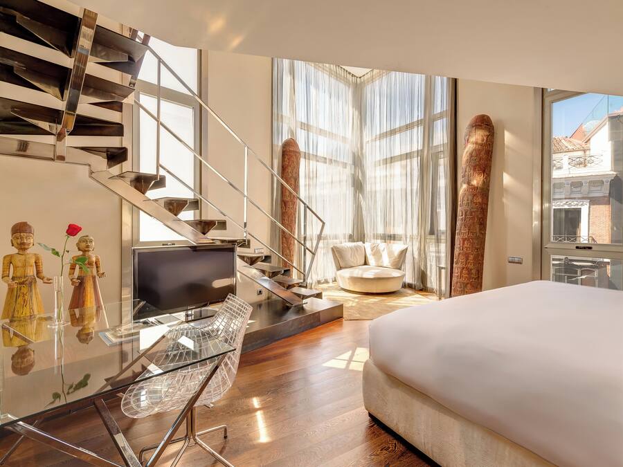 Loft | SÀngtillbehör av högsta kvalitet och minibar med vissa gratis produkter