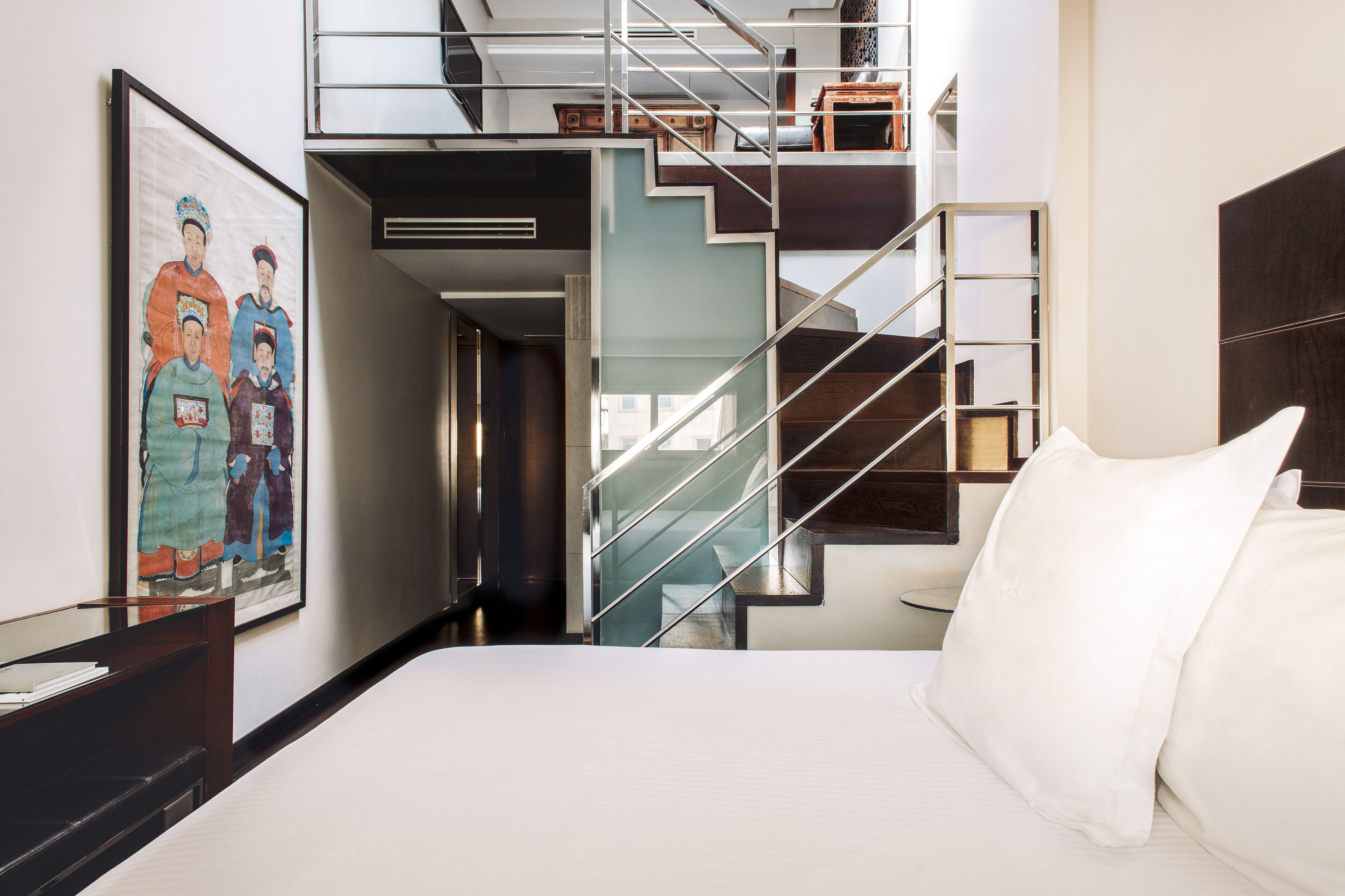 Premium bedding, free minibar items, in-room safe, desk