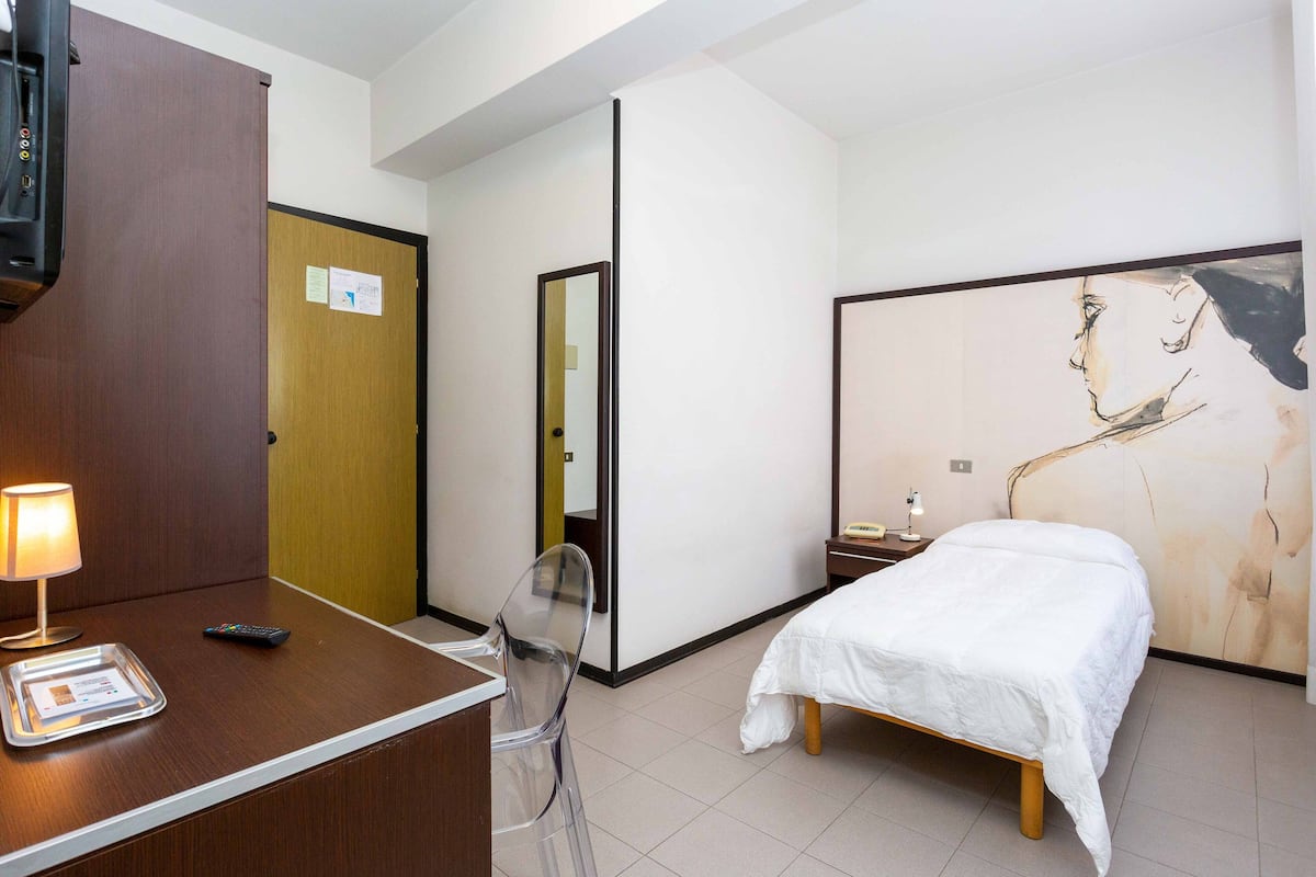 1 Schlafzimmer, Minibar, Zimmersafe, Schreibtisch
