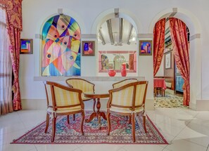 ロビー応接スペース