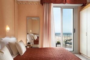 Coffres-forts dans les chambres, lits bébé, Internet