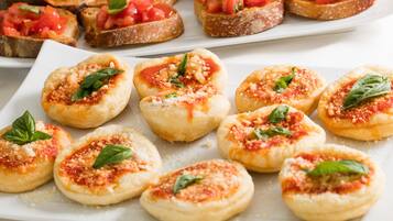 Tägliches inbegriffenes Frühstücksbuffet