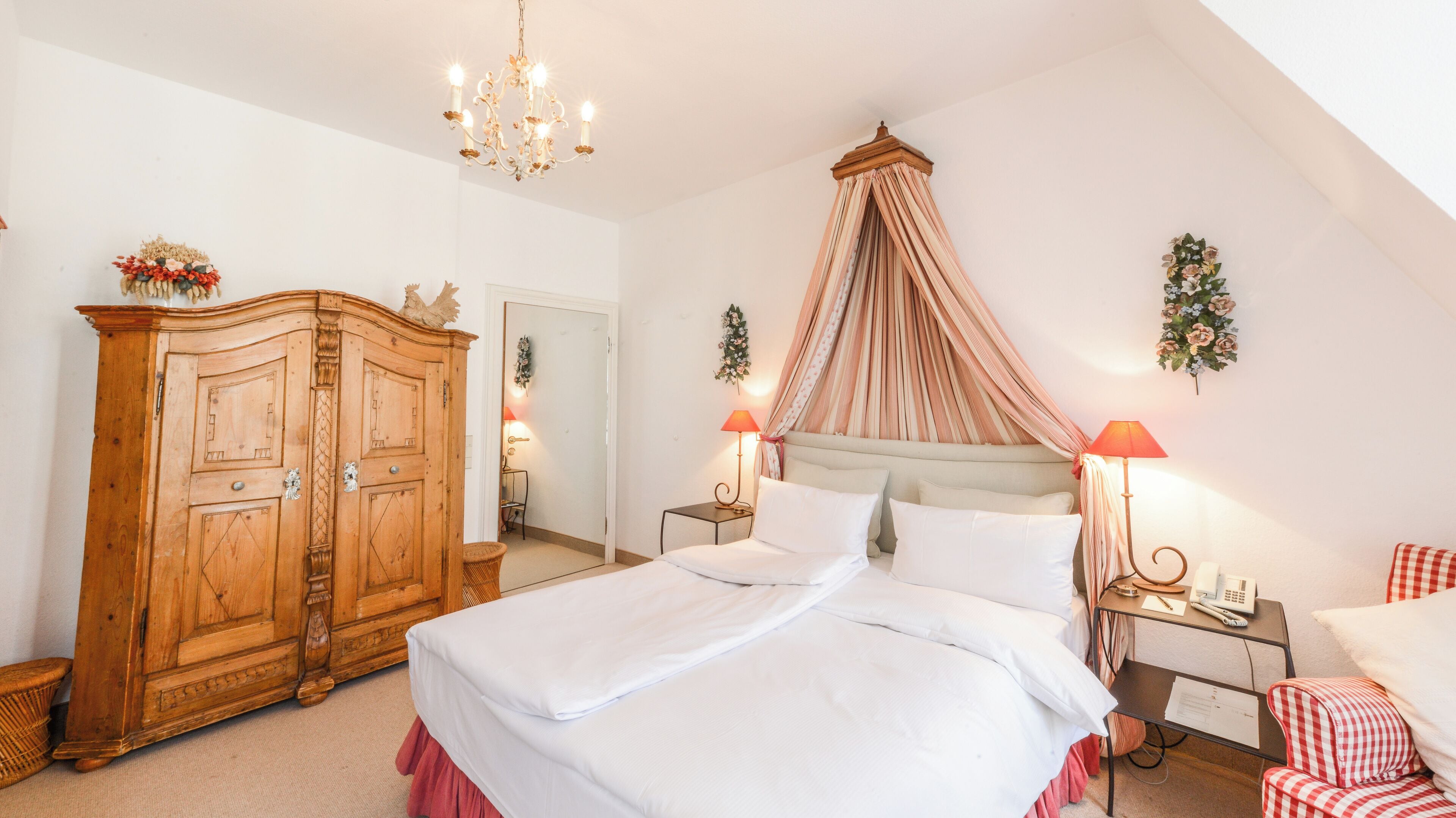 Habitación superior | Ropa de cama de alta calidad y edredón 