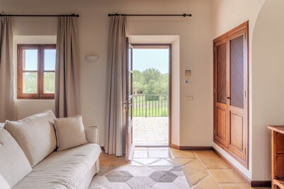 Reserva Rotana Hotel