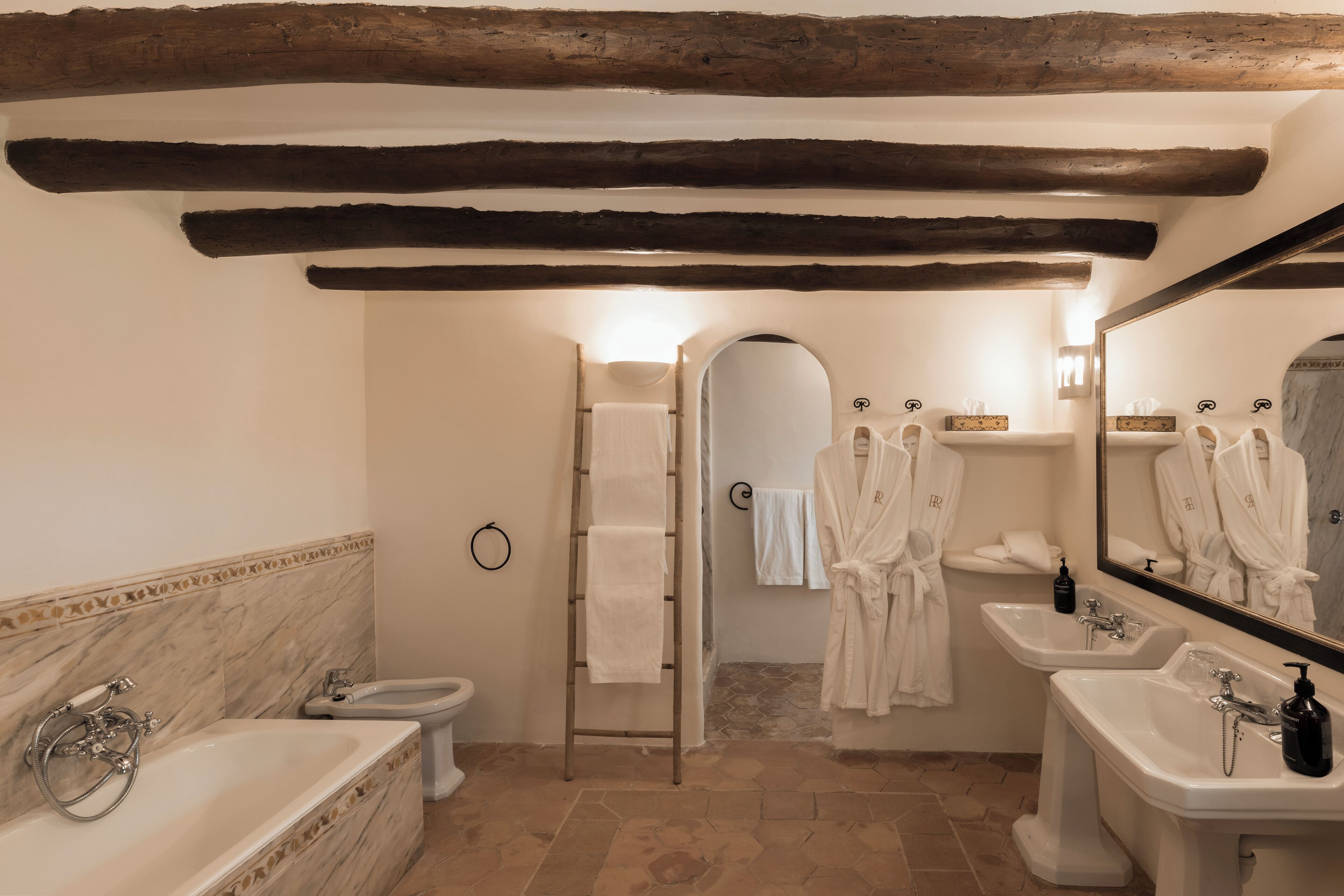 Photo - Reserva Rotana Golf Resort