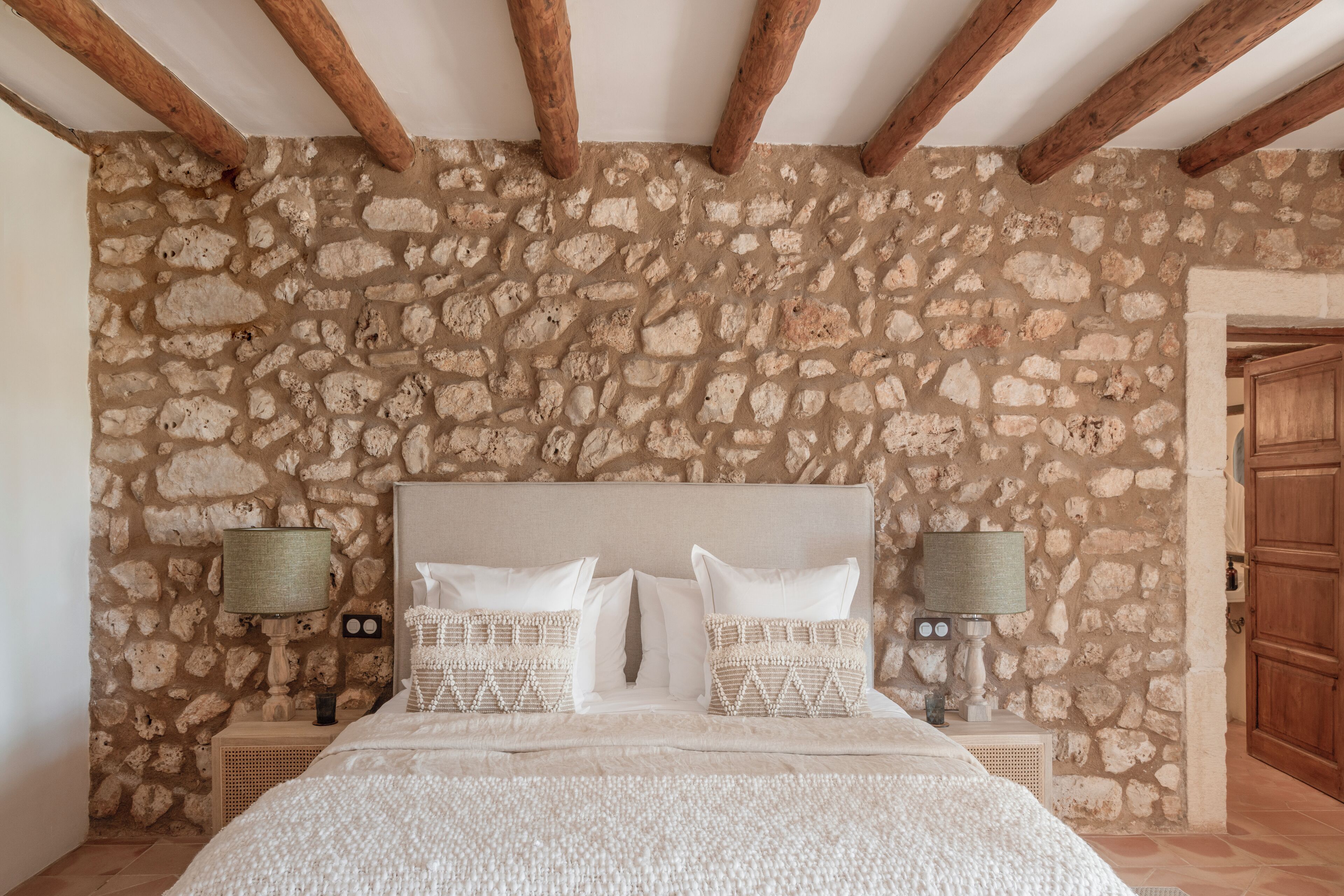 Junior Suite, Terrace | Draps en coton égyptien, literie de qualité supérieure, minibar